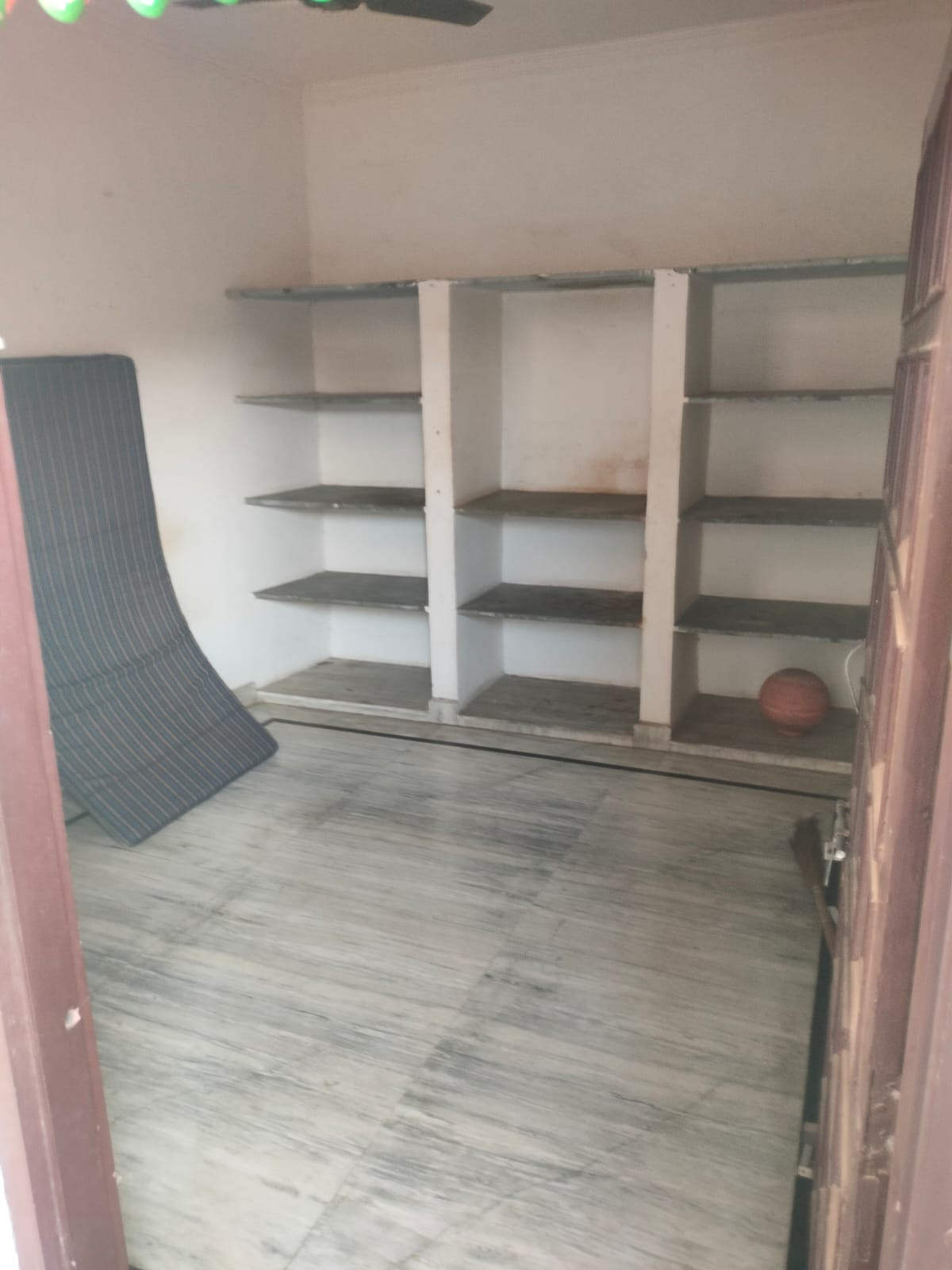 ROOMS For Boys in Malviya Nagar Jaipur | Rahavaas Dekho