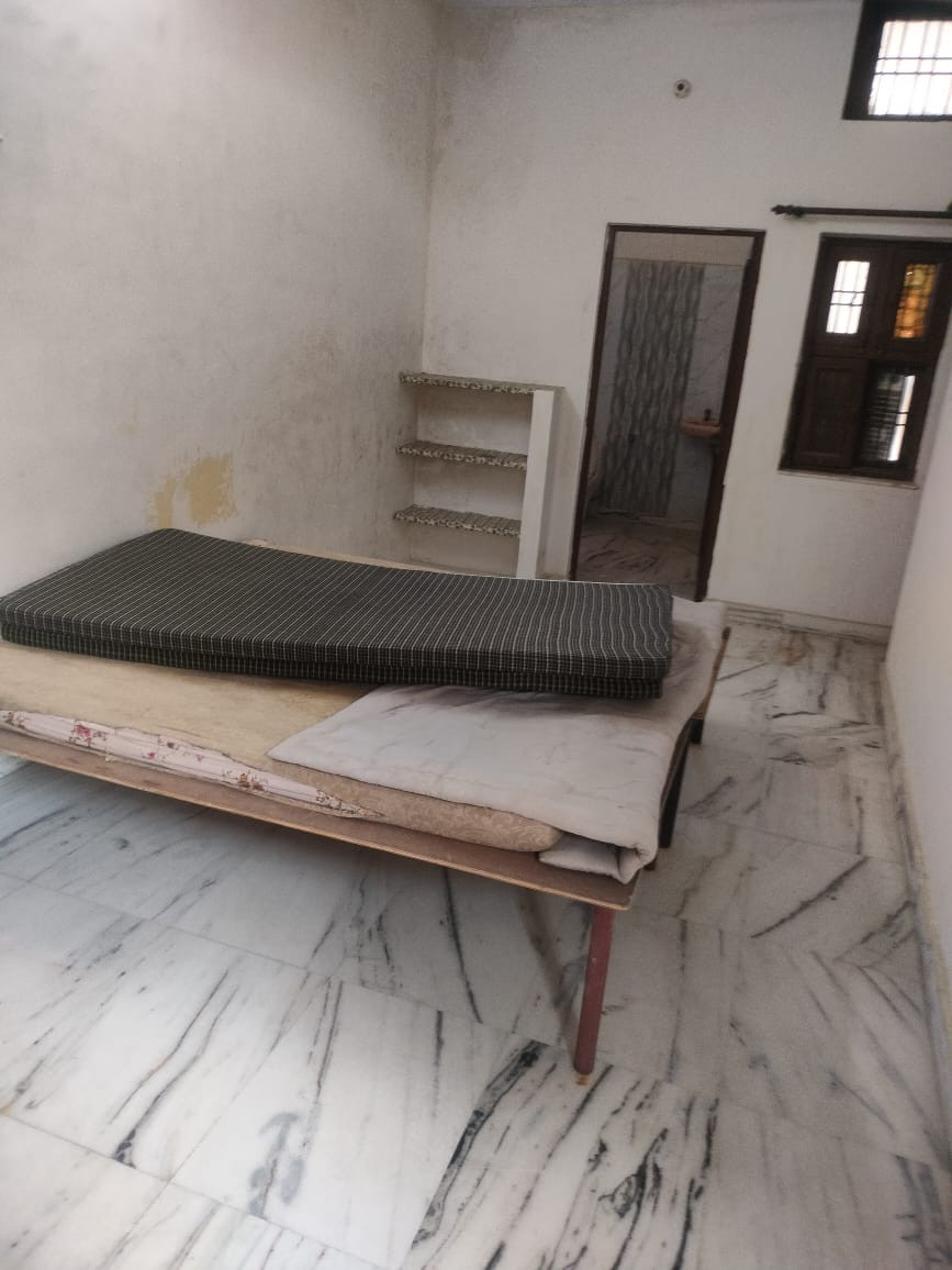 ROOMS For Girls in Malviya Nagar Jaipur | Rahavaas Dekho