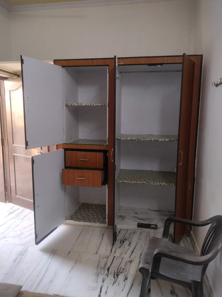 ROOMS For Girls in Malviya Nagar Jaipur | Rahavaas Dekho