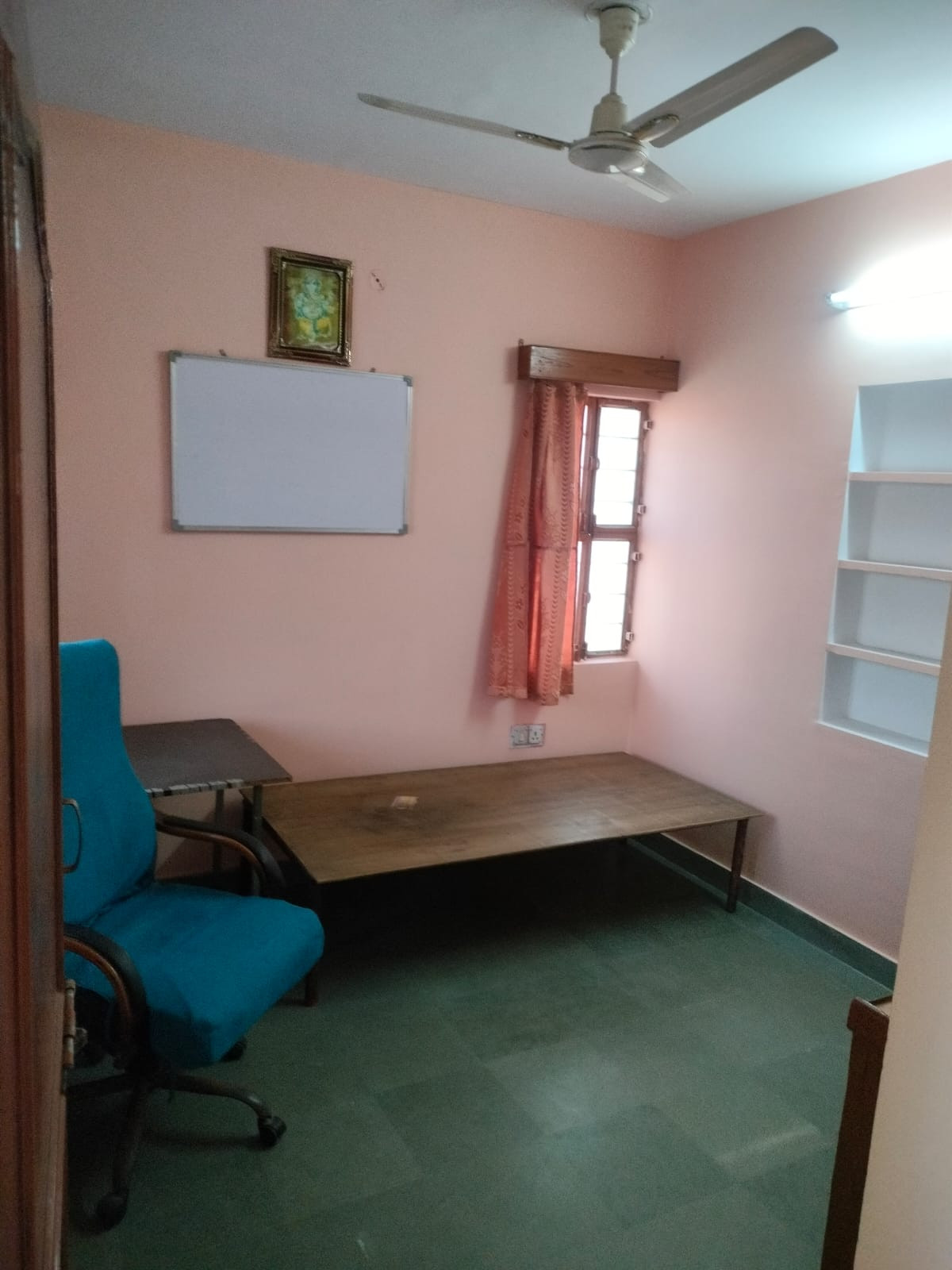 ROOMS For Boys in Malviya Nagar Jaipur | Rahavaas Dekho