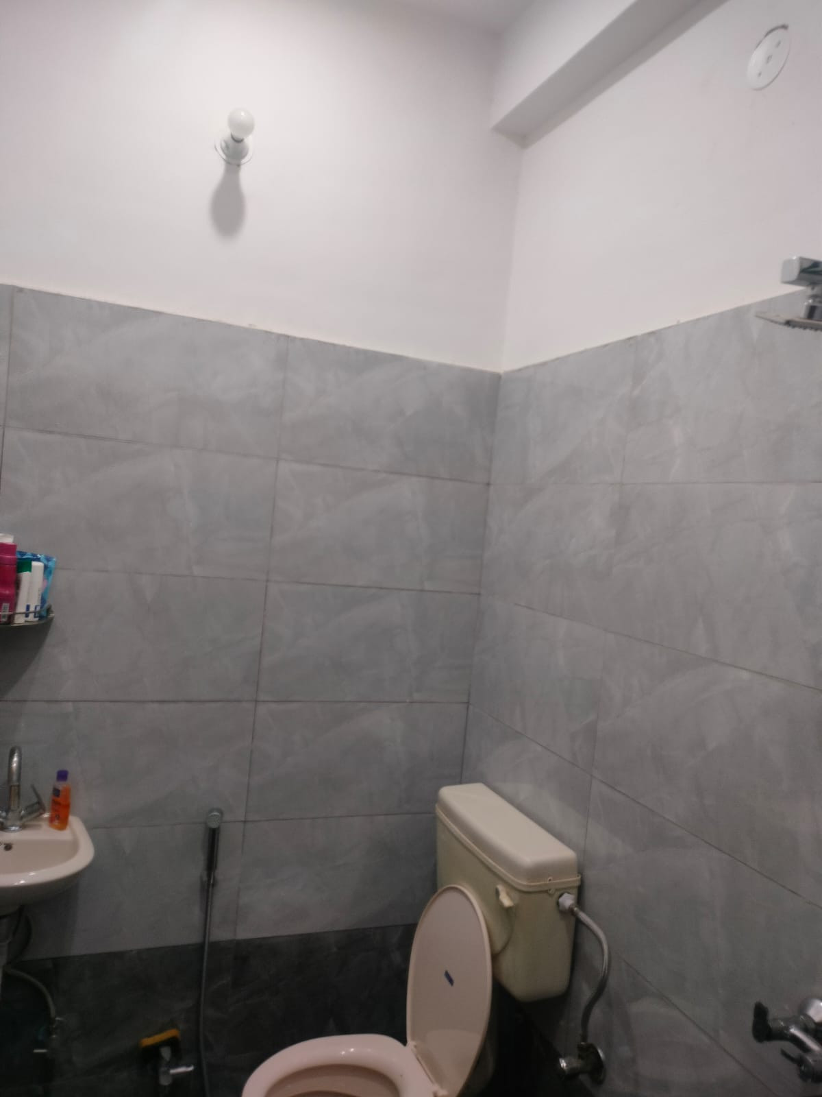 ROOMS For Girls in Malviya Nagar Jaipur | Rahavaas Dekho