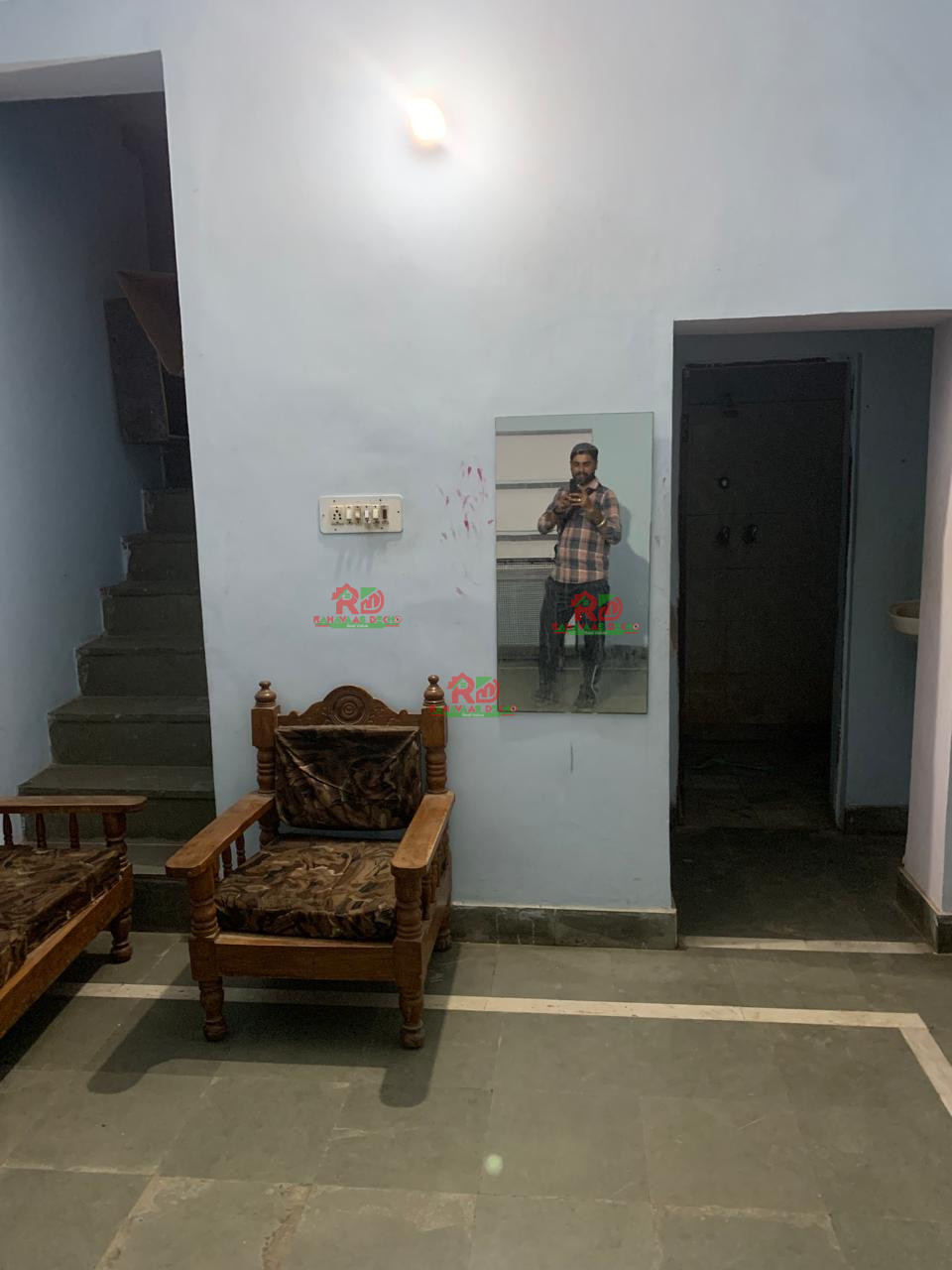 ROOMS  in Mansarovar Jaipur | Rahavaas Dekho