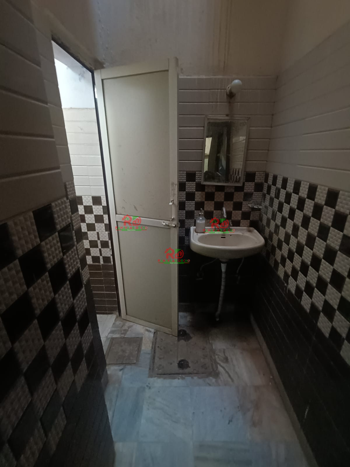 ROOMS  in Mansarovar Jaipur | Rahavaas Dekho