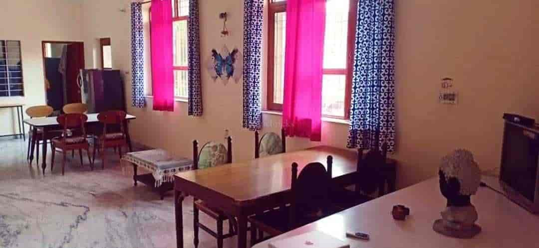 Rooms in Jaipur | Rahavaas Dekho